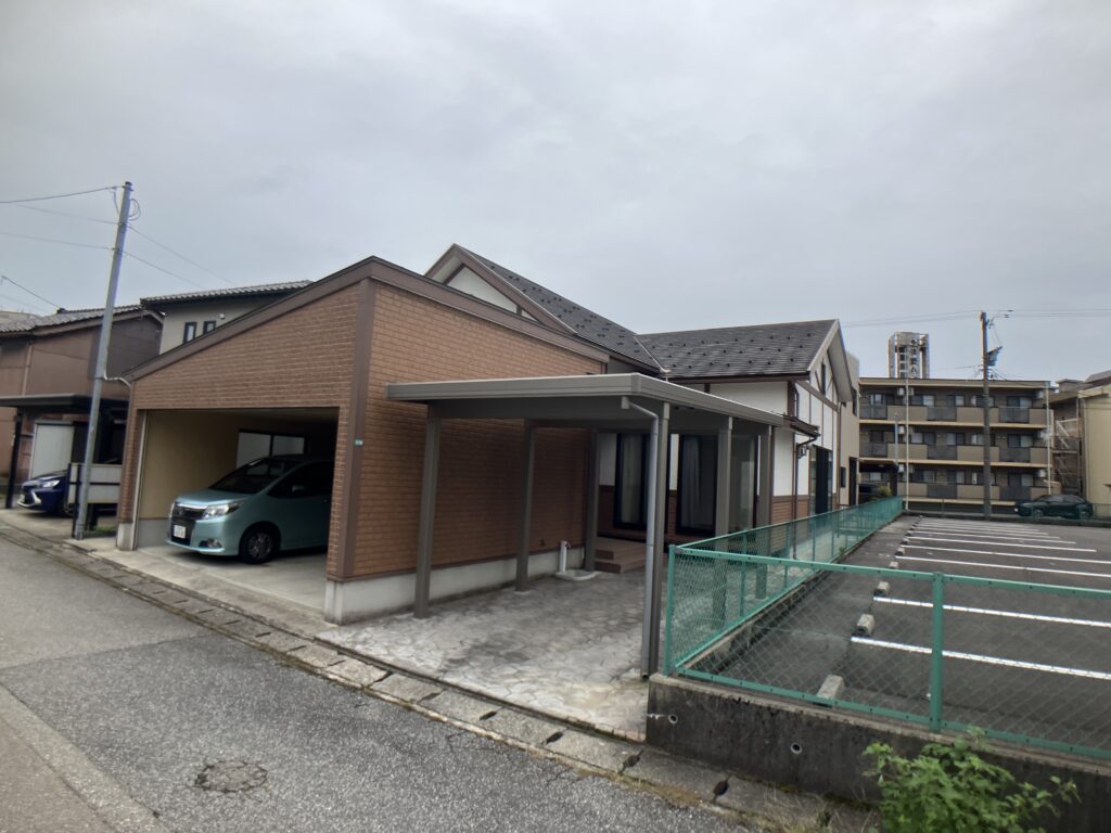 高岡市駅南５丁目戸建住宅